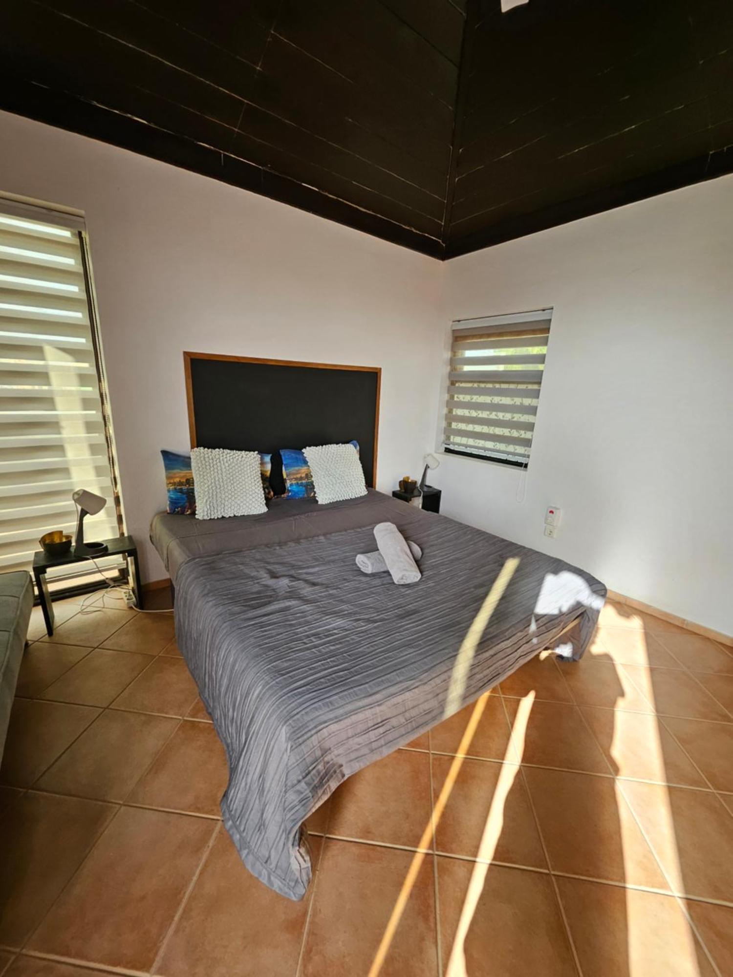 Blue Eagle Guesthouse - Casa De Hospedes ซังตามาเรีย ภายนอก รูปภาพ