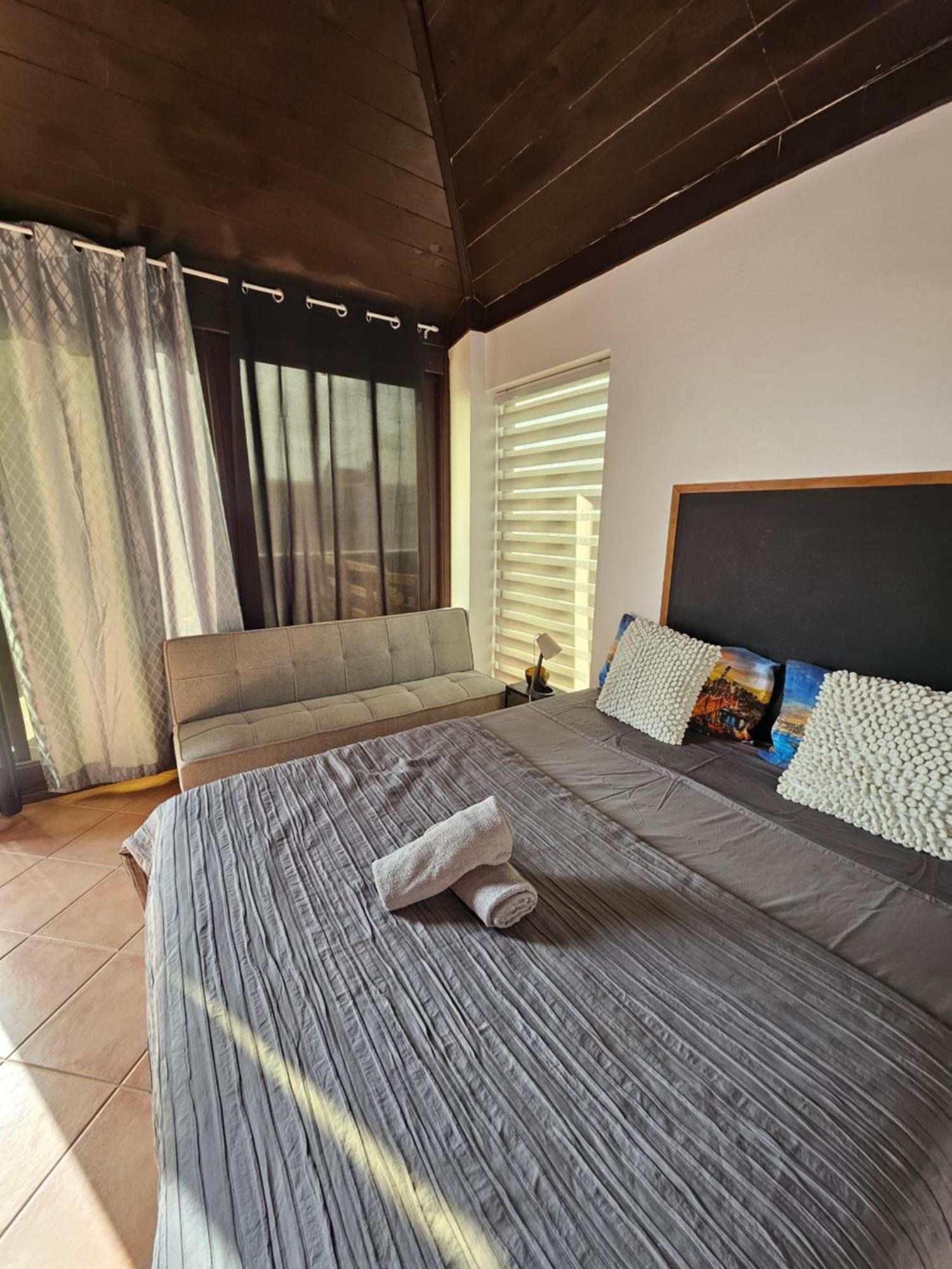 Blue Eagle Guesthouse - Casa De Hospedes ซังตามาเรีย ภายนอก รูปภาพ