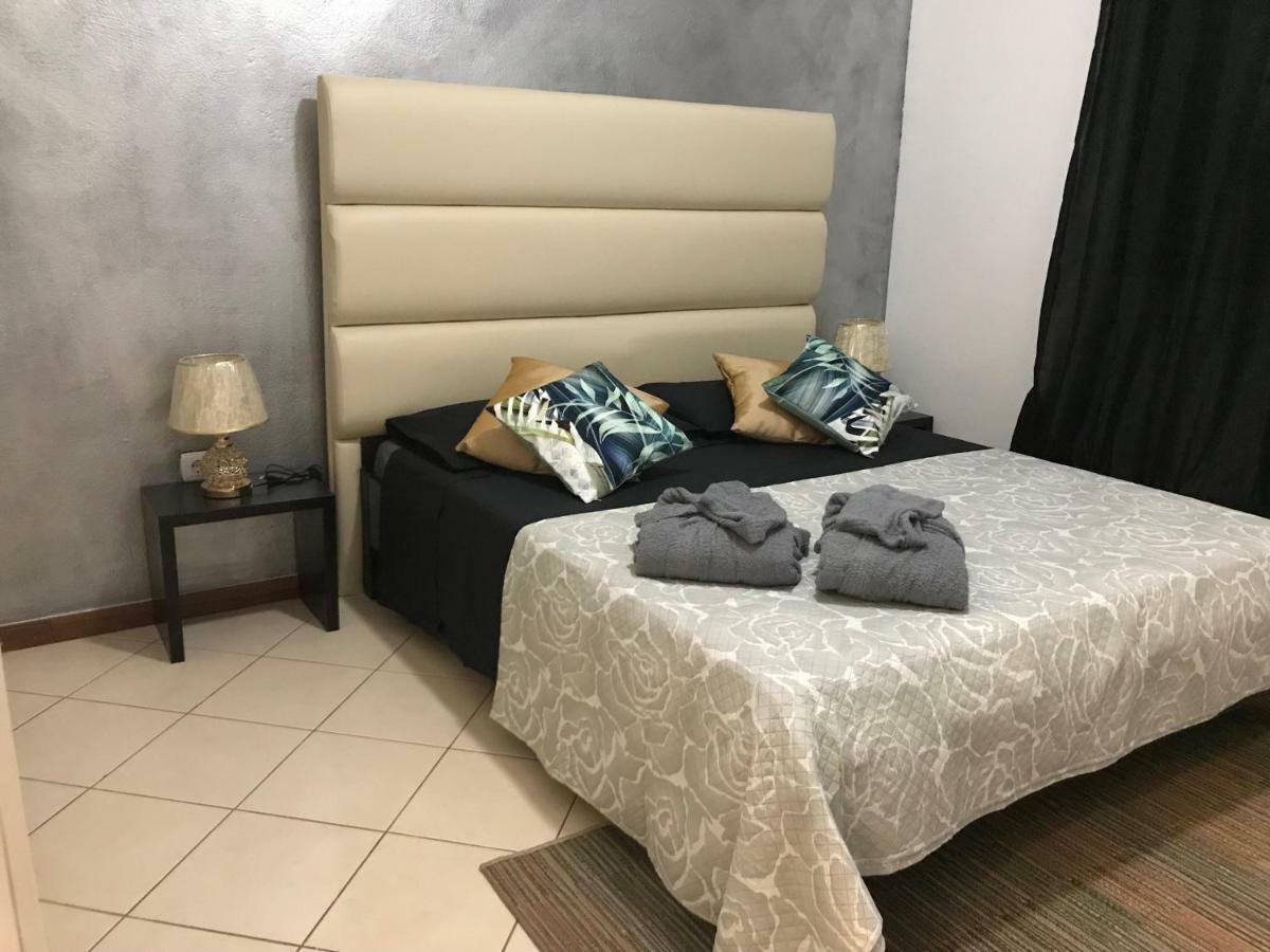 Blue Eagle Guesthouse - Casa De Hospedes ซังตามาเรีย ภายนอก รูปภาพ